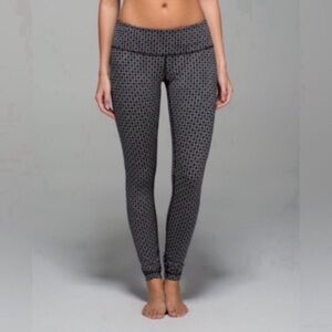 Lululemon Wunder Under Pant *Full-On LuonTri Geo Silver Spoon Black